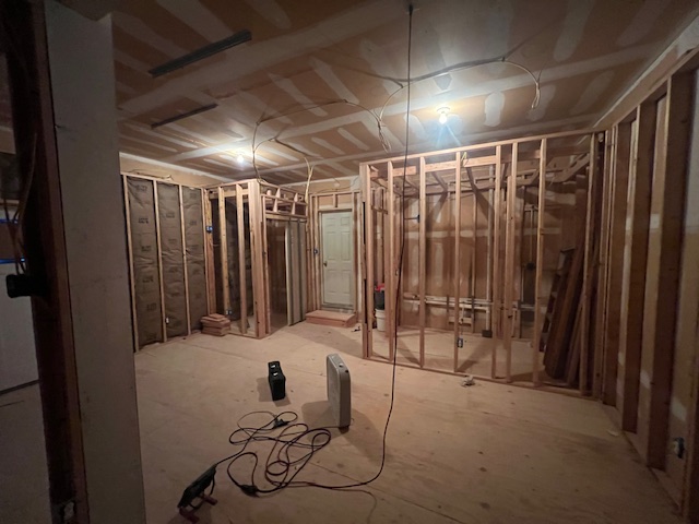 AF1QipP-lllKVLVEqxERrB2fqAclrT6aOr4Wzvqp3RTu=s1500